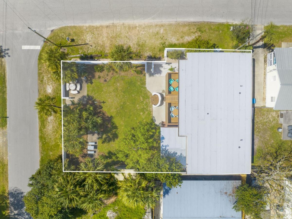 Surf Shack Laguna Pet Friendly Holiday home Panama City Beach